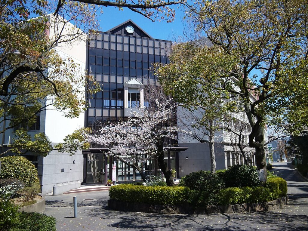 さや香・新山の出身高校